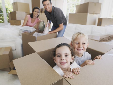 Van-based moving help for Pentonville household items