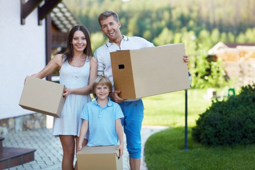 Local van service for home and office moves in Pentonville