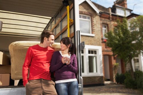 Removal van service for homes and businesses near Pentonville